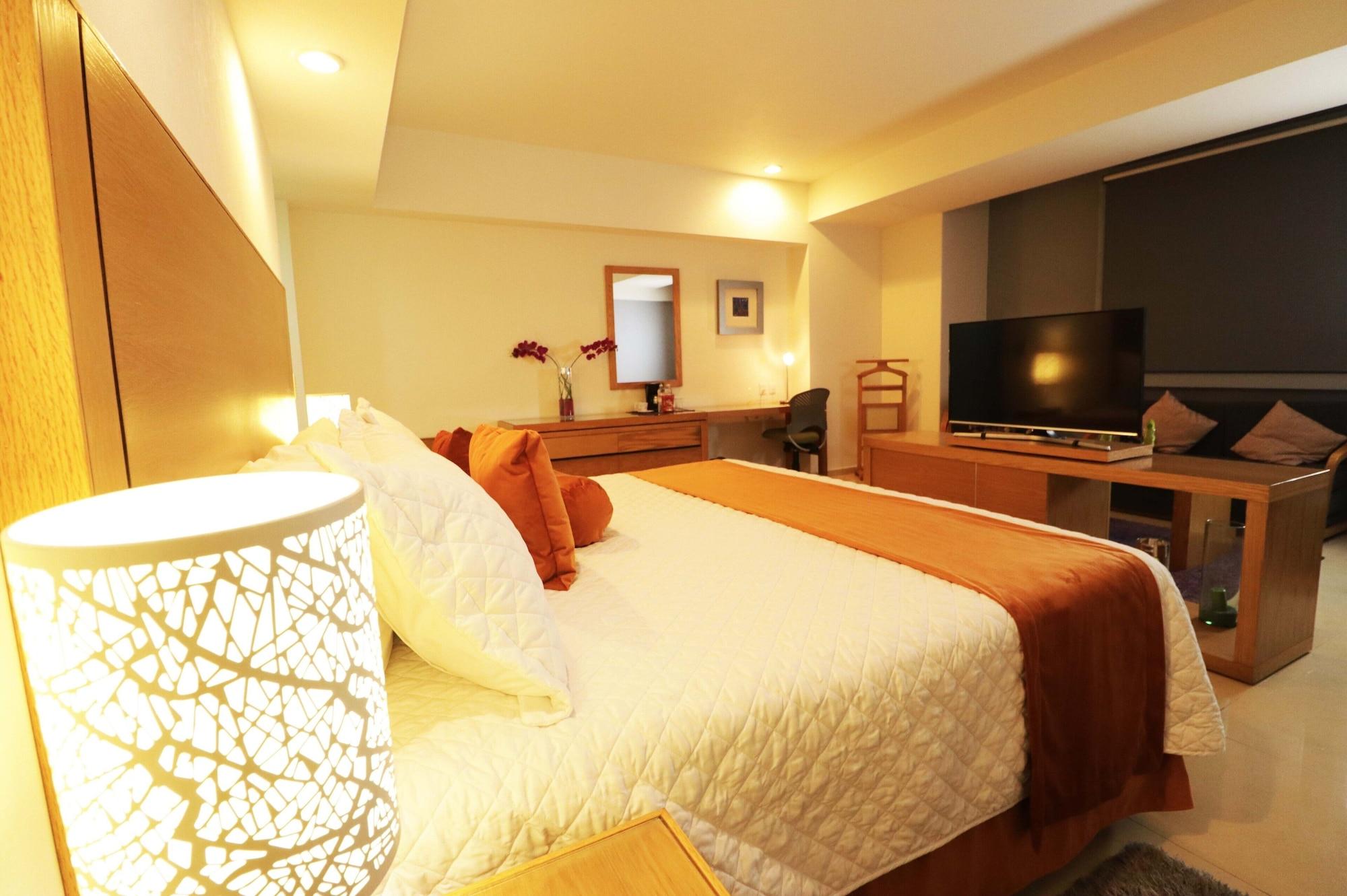 Hb Cordoba Hotel Екстериор снимка